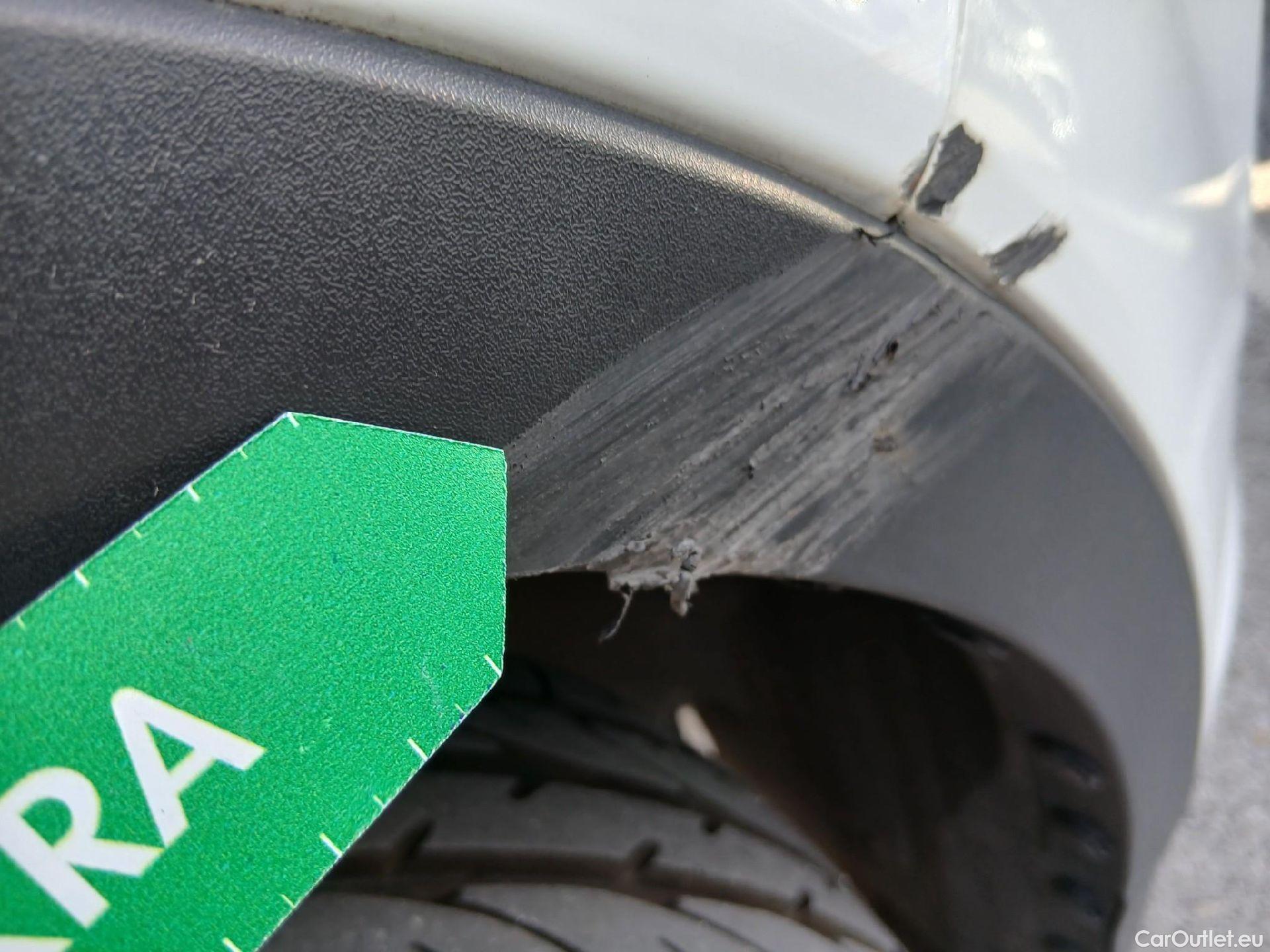  Ford  Kuga FORD  / 2016 / 5P / todoterreno 1.5 EcoBoost 88kW 4x2 Trend+ (CX) #56