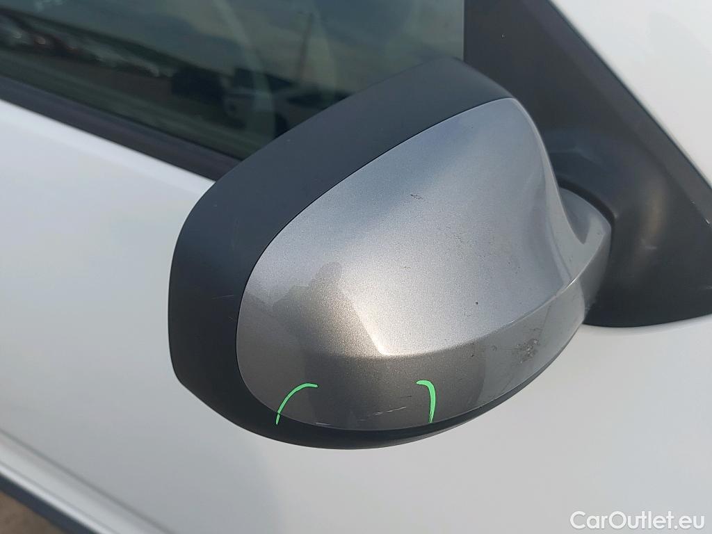  Dacia  Sandero DACIA  / 2016 / 5P / berlina con portón Stepway Essential TCE 74kW (100CV) GLP #25