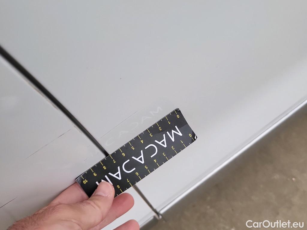  Hyundai   Ioniq HYUNDAI / 2019 / 5P / berlina con portón 1.6 GDI HEV Tecno DCT #31