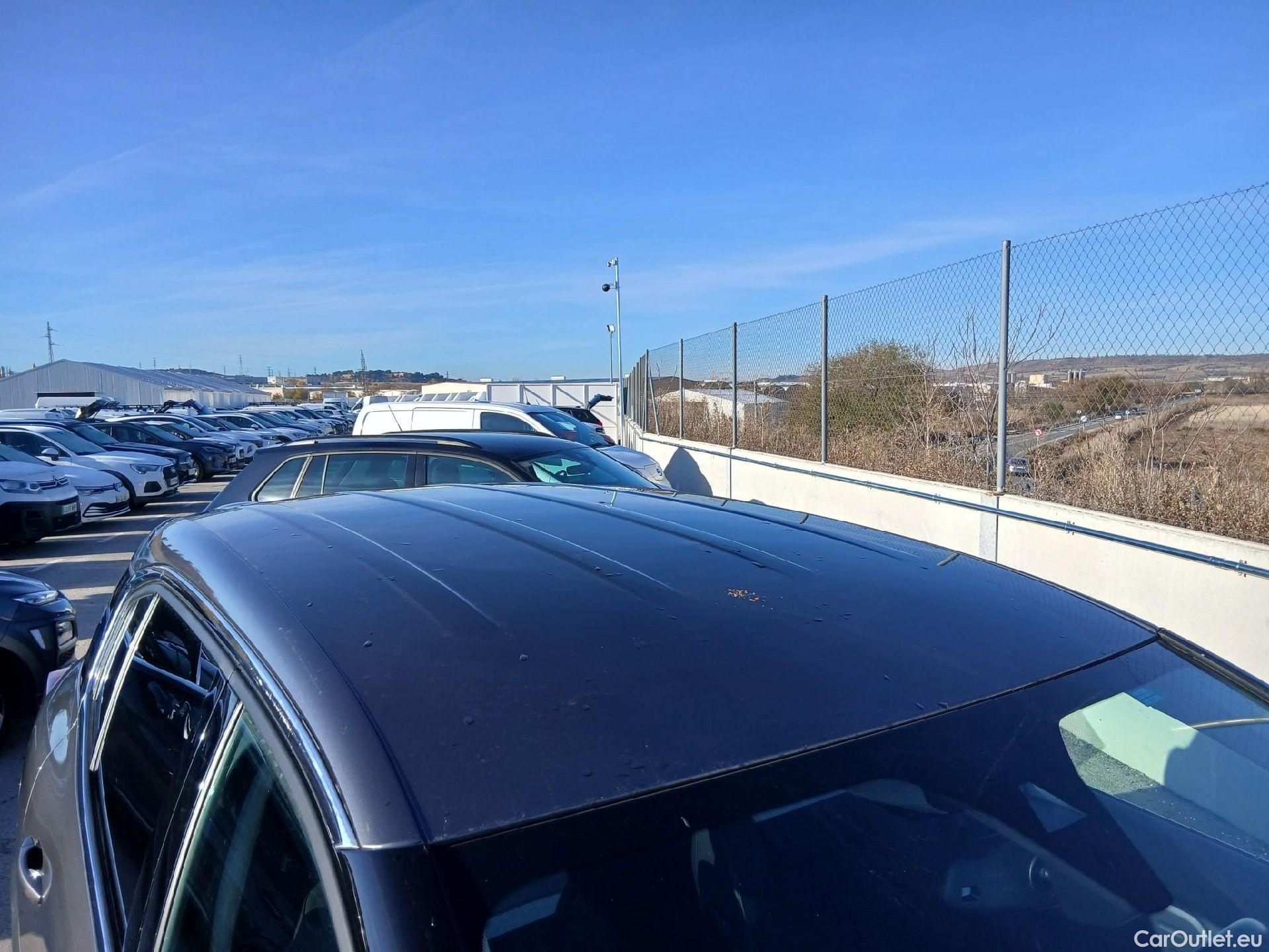  Citroen  C5 CITROEN  Aircross / 2022 / 5P / todoterreno BlueHdi 96kW (130CV) S&S EAT8 C Series(SP) #34