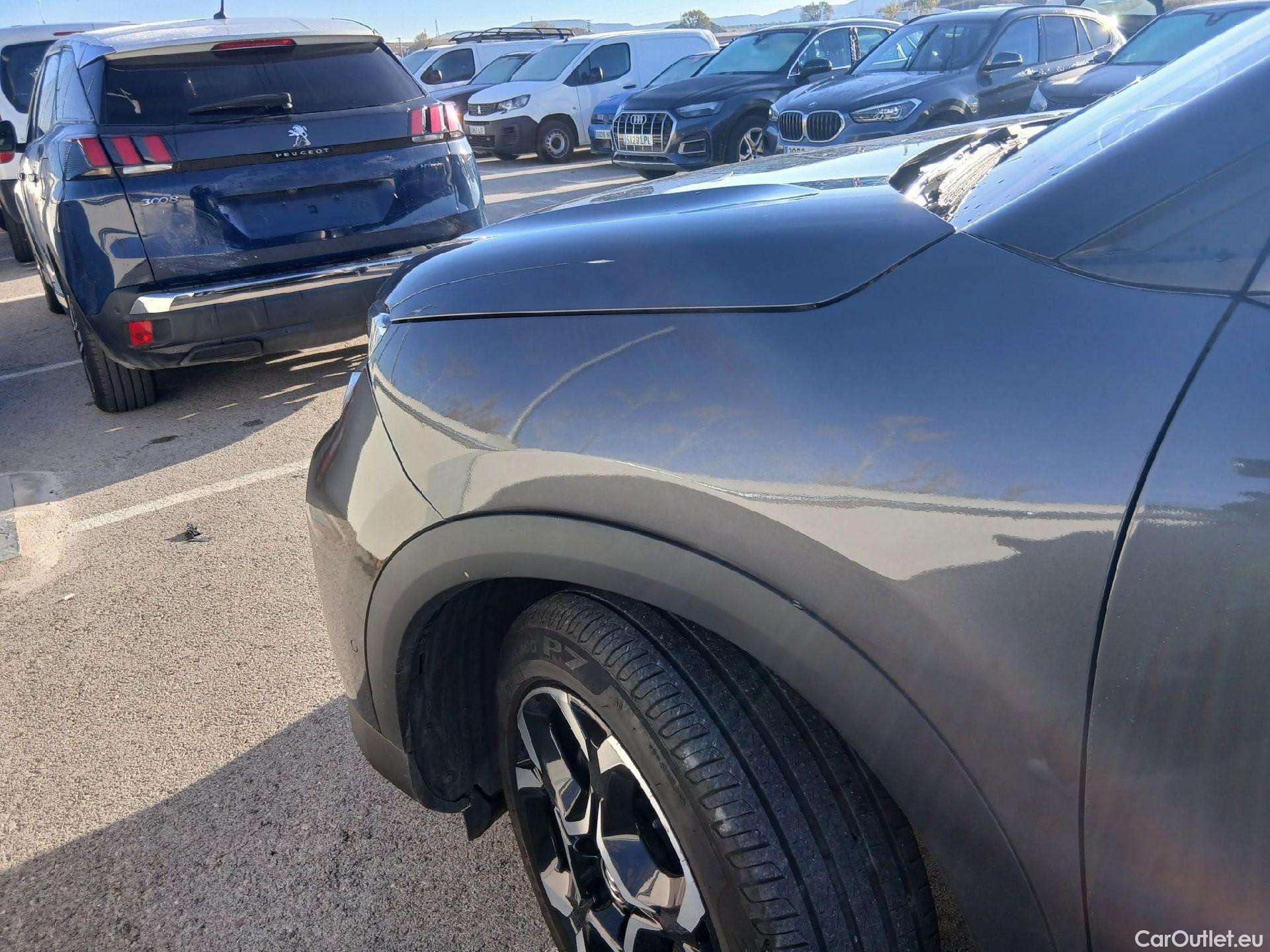  Citroen  C5 CITROEN  Aircross / 2022 / 5P / todoterreno BlueHdi 96kW (130CV) S&S EAT8 C Series(SP) #4