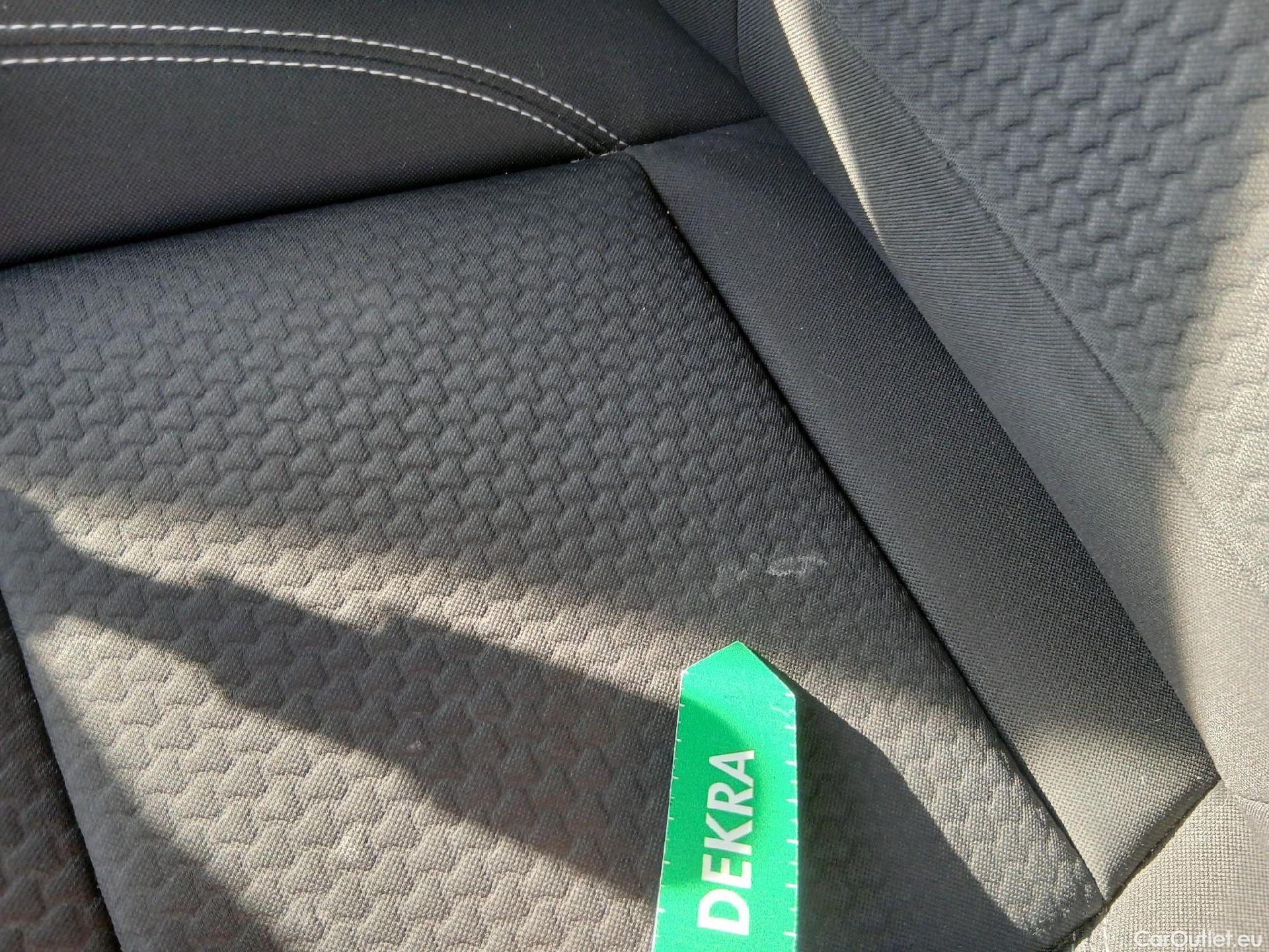  Ford  Kuga FORD  / 2016 / 5P / todoterreno 1.5 EcoBoost 88kW 4x2 Trend+ (CX) #22