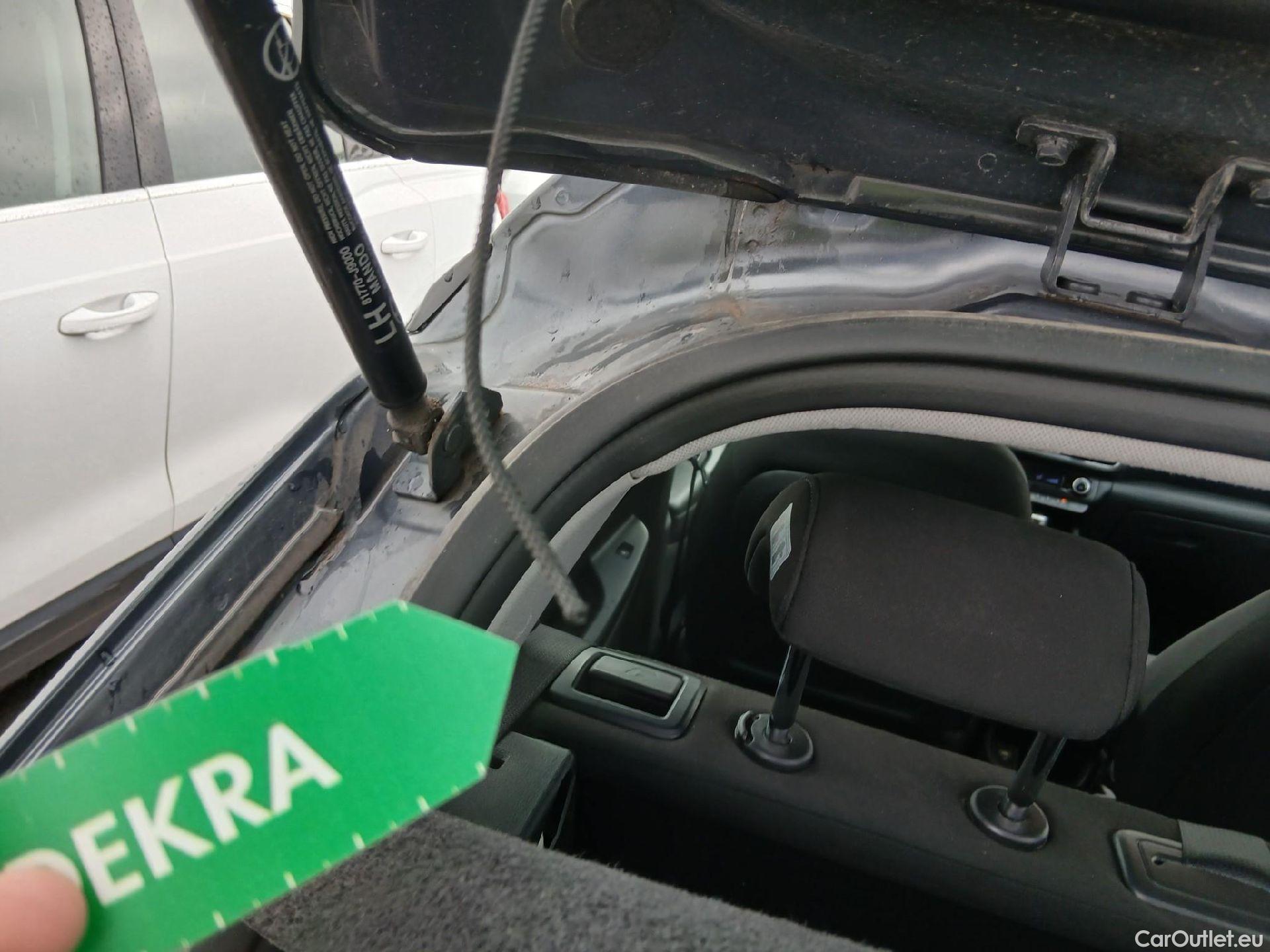  Hyundai  Konna HYUNDAI Kona / 2020 / 5P / todoterreno 1.6 GDI HEV Maxx DCT #6