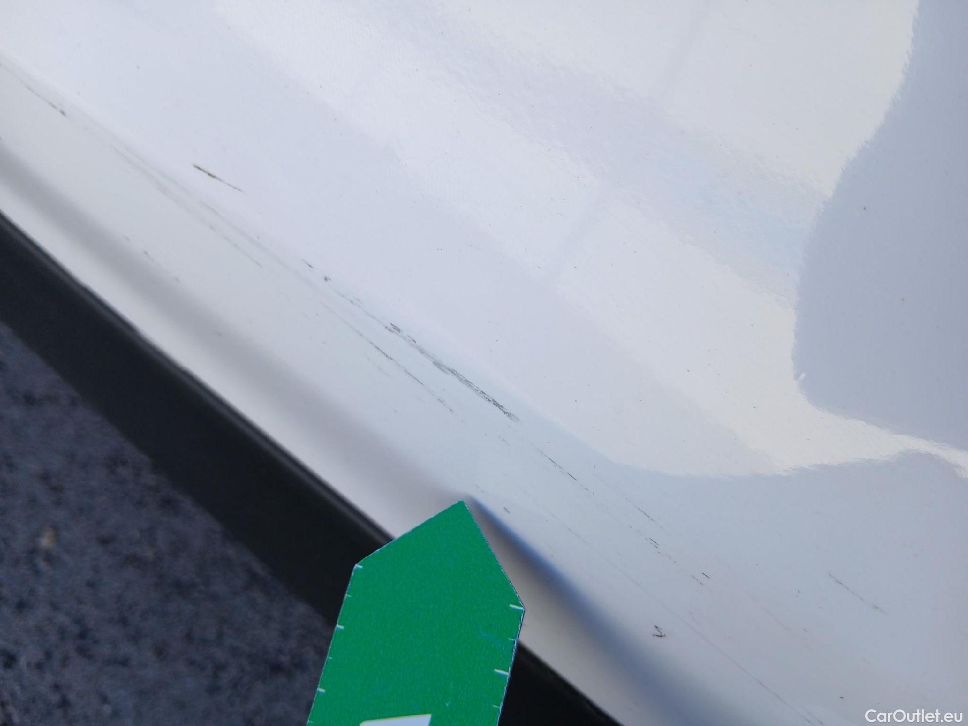  Ford  Kuga FORD  / 2016 / 5P / todoterreno 1.5 EcoBoost 88kW 4x2 Trend+ (CX) #19