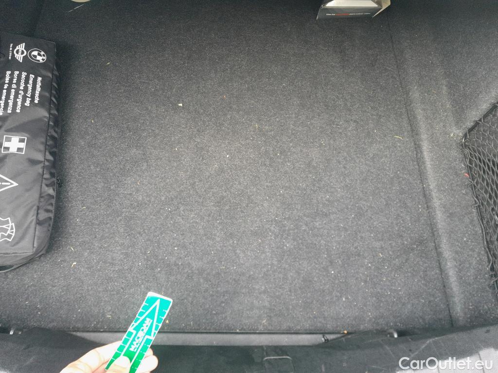  Bmw  Serie 3 BMW  / 2018 / 4P / sedán M340i xDrive Auto. #3