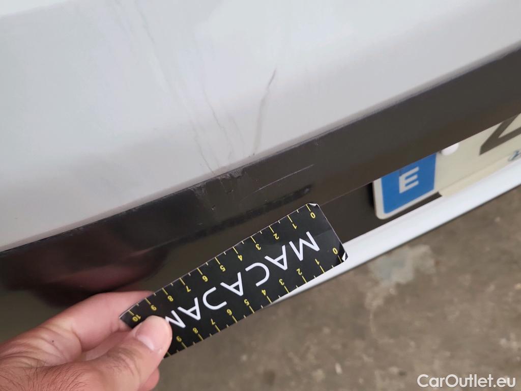  Hyundai   Ioniq HYUNDAI / 2019 / 5P / berlina con portón 1.6 GDI HEV Tecno DCT #22