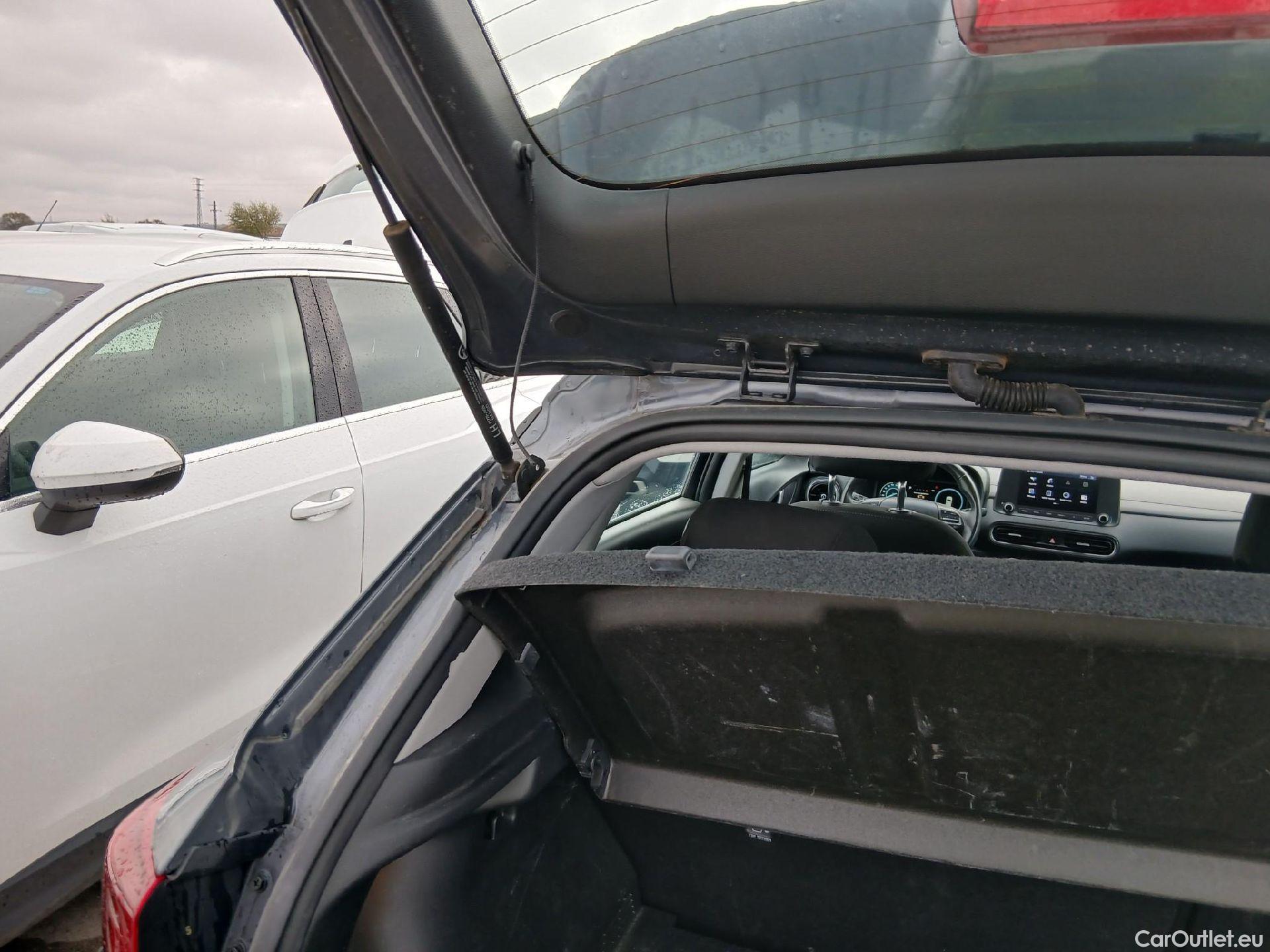  Hyundai  Konna HYUNDAI Kona / 2020 / 5P / todoterreno 1.6 GDI HEV Maxx DCT #5