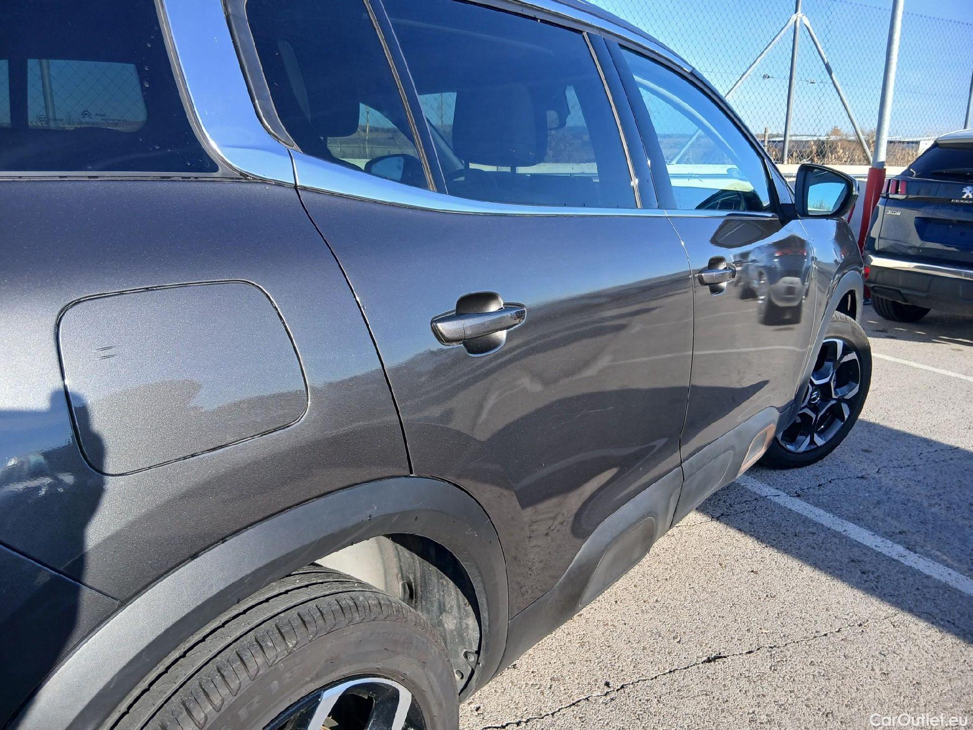  Citroen  C5 CITROEN  Aircross / 2022 / 5P / todoterreno BlueHdi 96kW (130CV) S&S EAT8 C Series(SP) #17