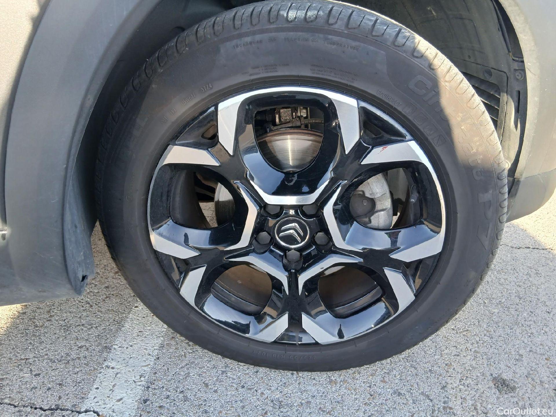  Citroen  C5 CITROEN  Aircross / 2022 / 5P / todoterreno BlueHdi 96kW (130CV) S&S EAT8 C Series(SP) #29