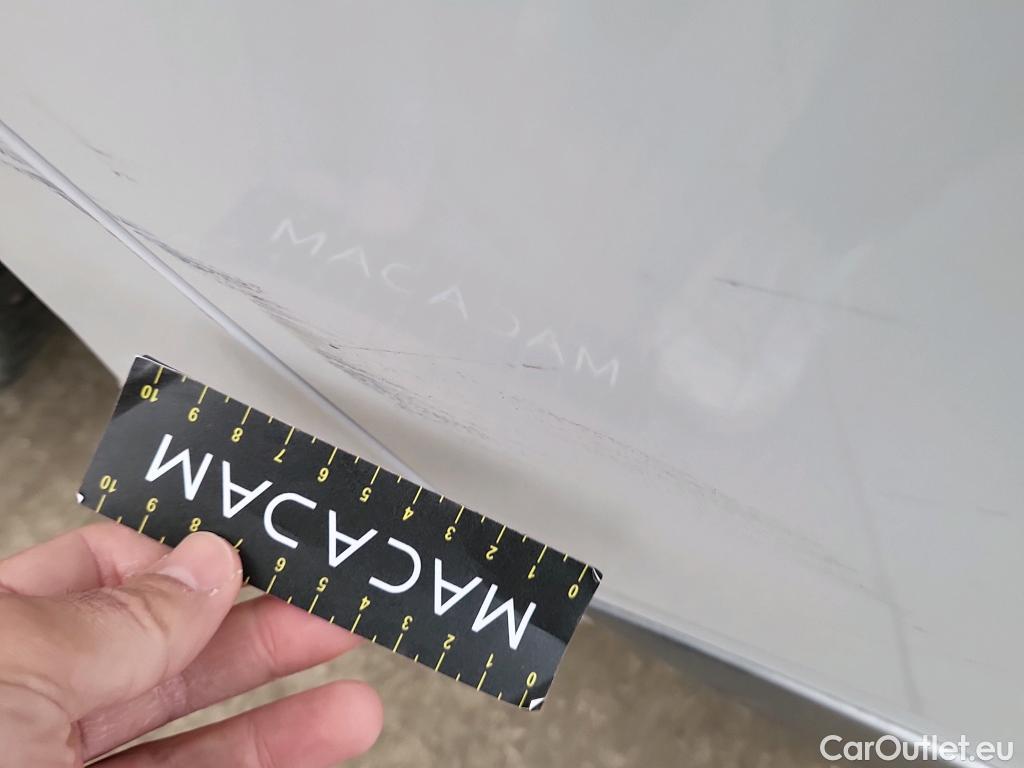  Hyundai   Ioniq HYUNDAI / 2019 / 5P / berlina con portón 1.6 GDI HEV Tecno DCT #8