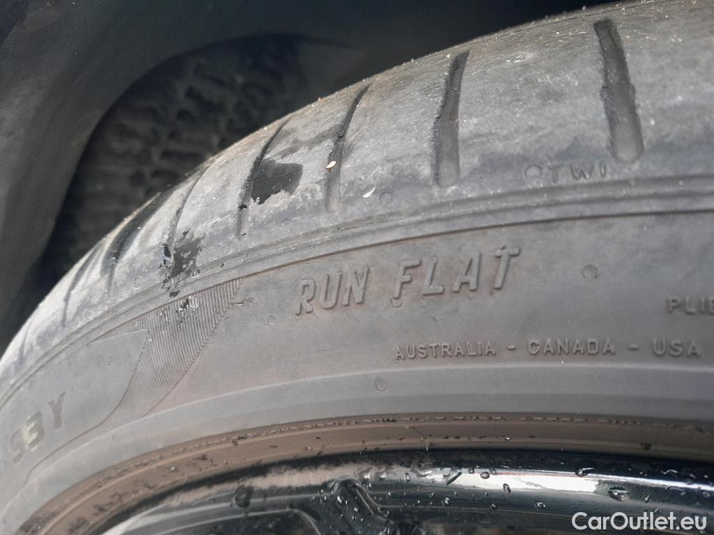  Bmw  Serie 3 BMW  / 2018 / 4P / sedán M340i xDrive Auto. #2