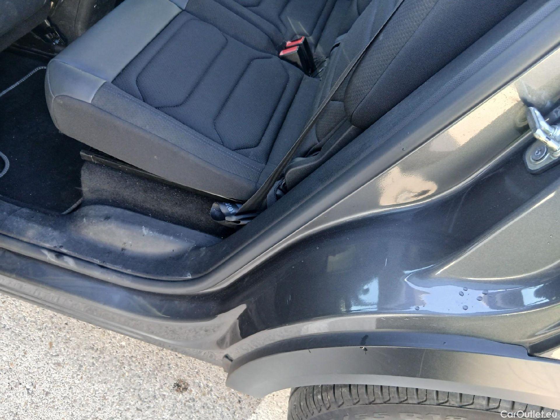  Citroen  C5 CITROEN  Aircross / 2022 / 5P / todoterreno BlueHdi 96kW (130CV) S&S EAT8 C Series(SP) #6