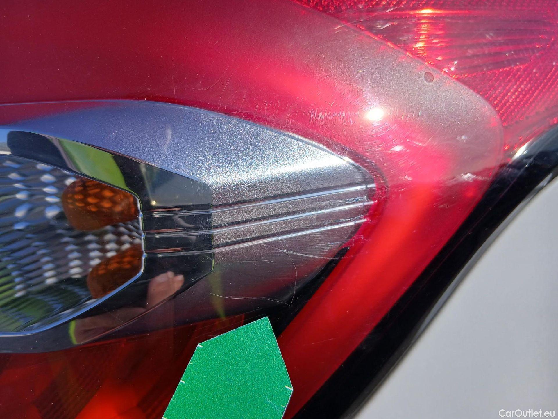  Ford  Kuga FORD  / 2016 / 5P / todoterreno 1.5 EcoBoost 88kW 4x2 Trend+ (CX) #48