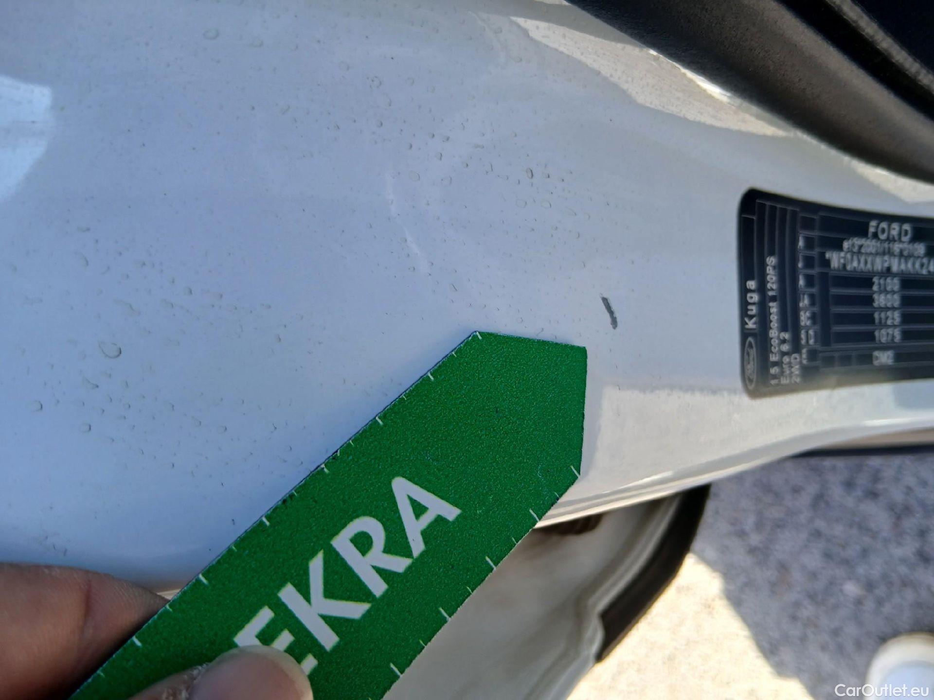  Ford  Kuga FORD  / 2016 / 5P / todoterreno 1.5 EcoBoost 88kW 4x2 Trend+ (CX) #61