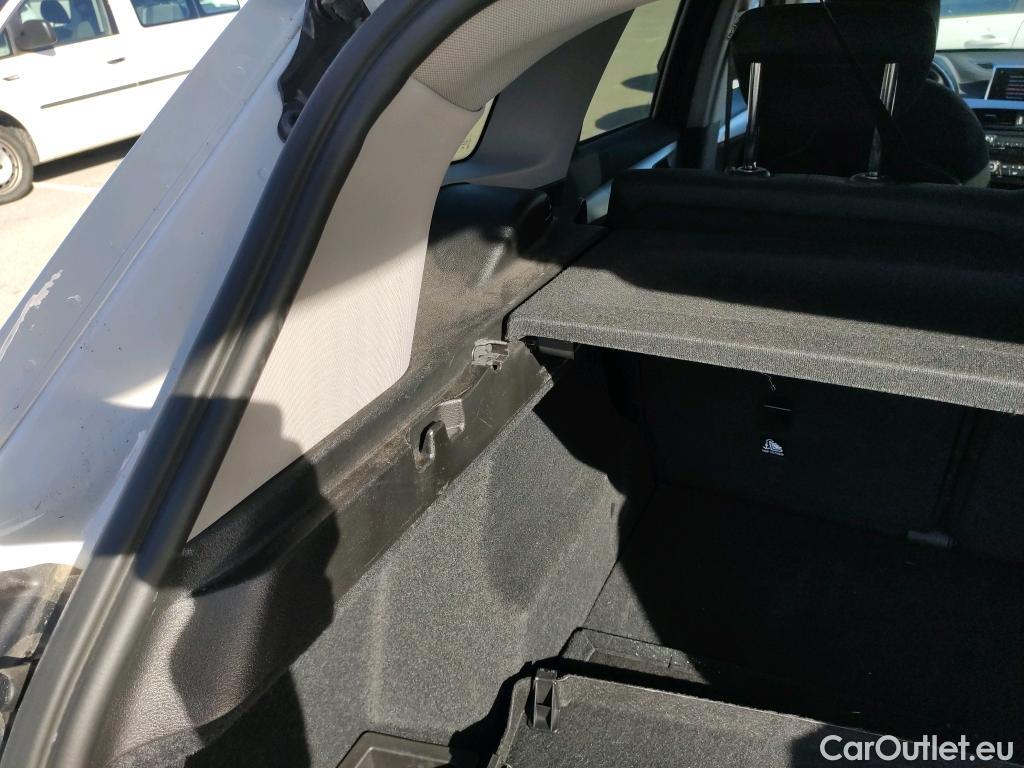  Bmw  X1 BMW  / 2019 / 5P / todoterreno sDrive18dA Corporate (AC2) #12