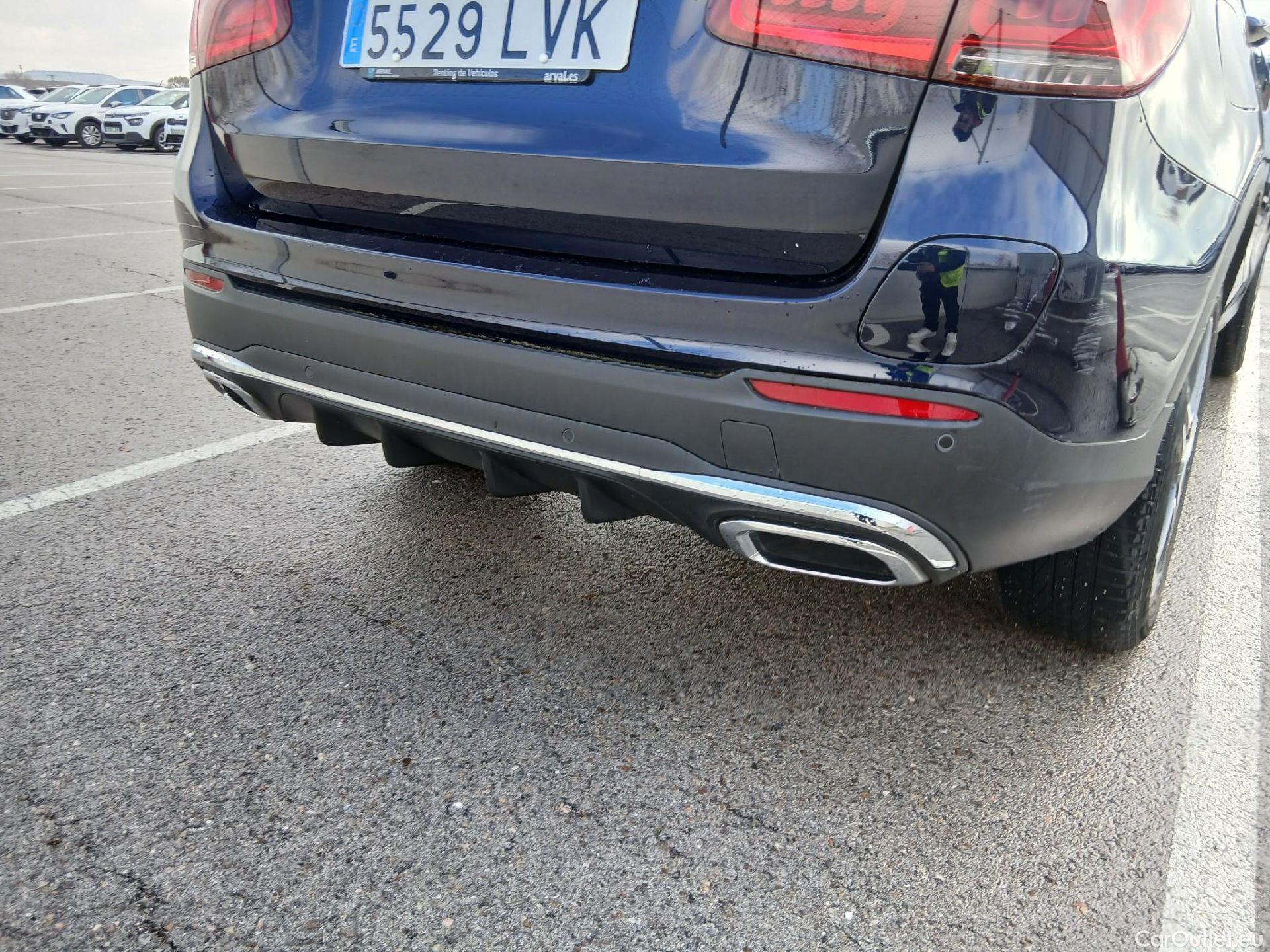  Mercedes  G-Klasee MERCEDES-BENZ Clase GLC / 2019 / 5P / todoterreno GLC 300 de 4MATIC #24