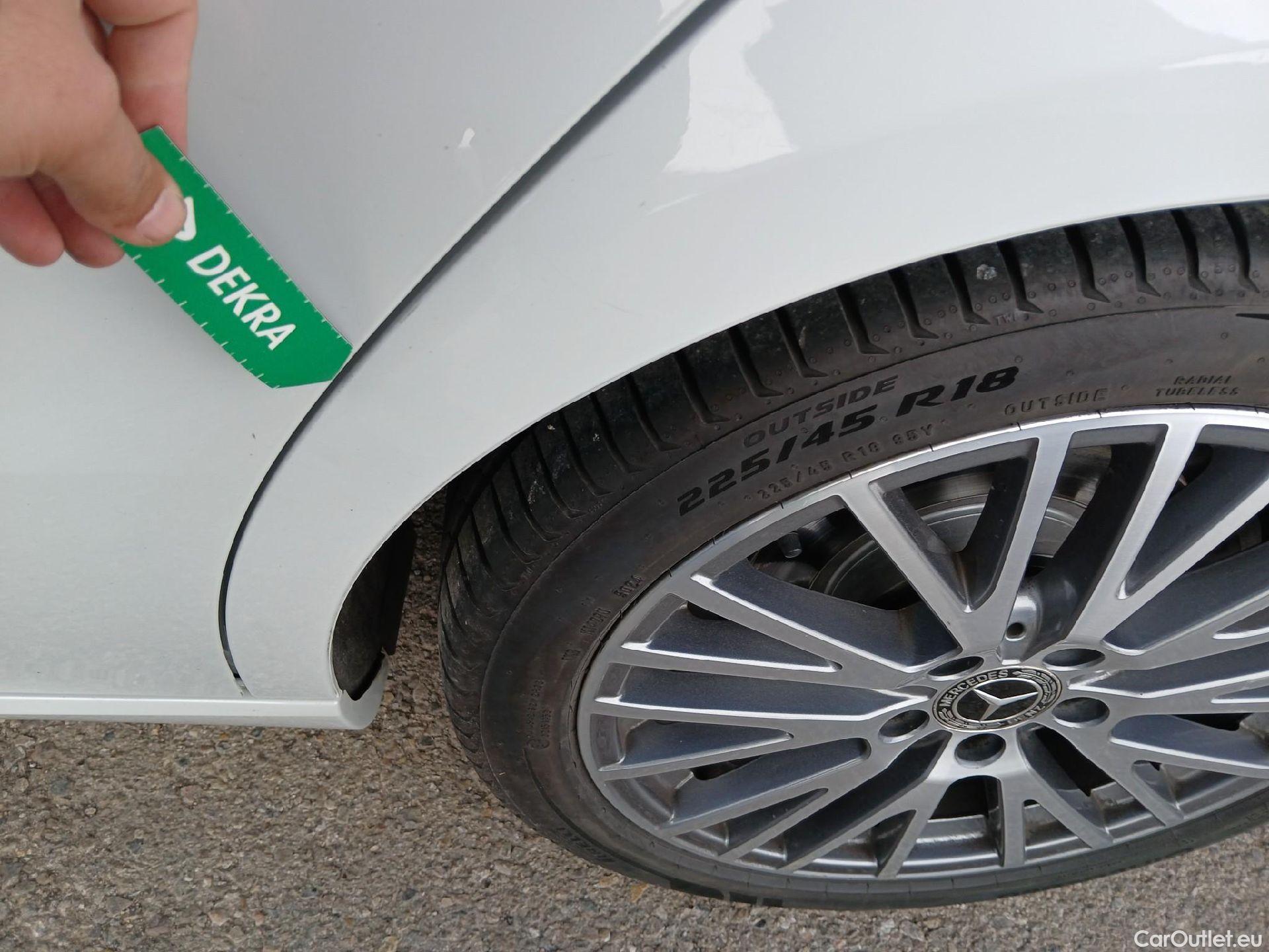  Mercedes  CLA-Klasse MERCEDES-BENZ CLA / 2019 / 4P / coupé CLA 220 D DCT #20