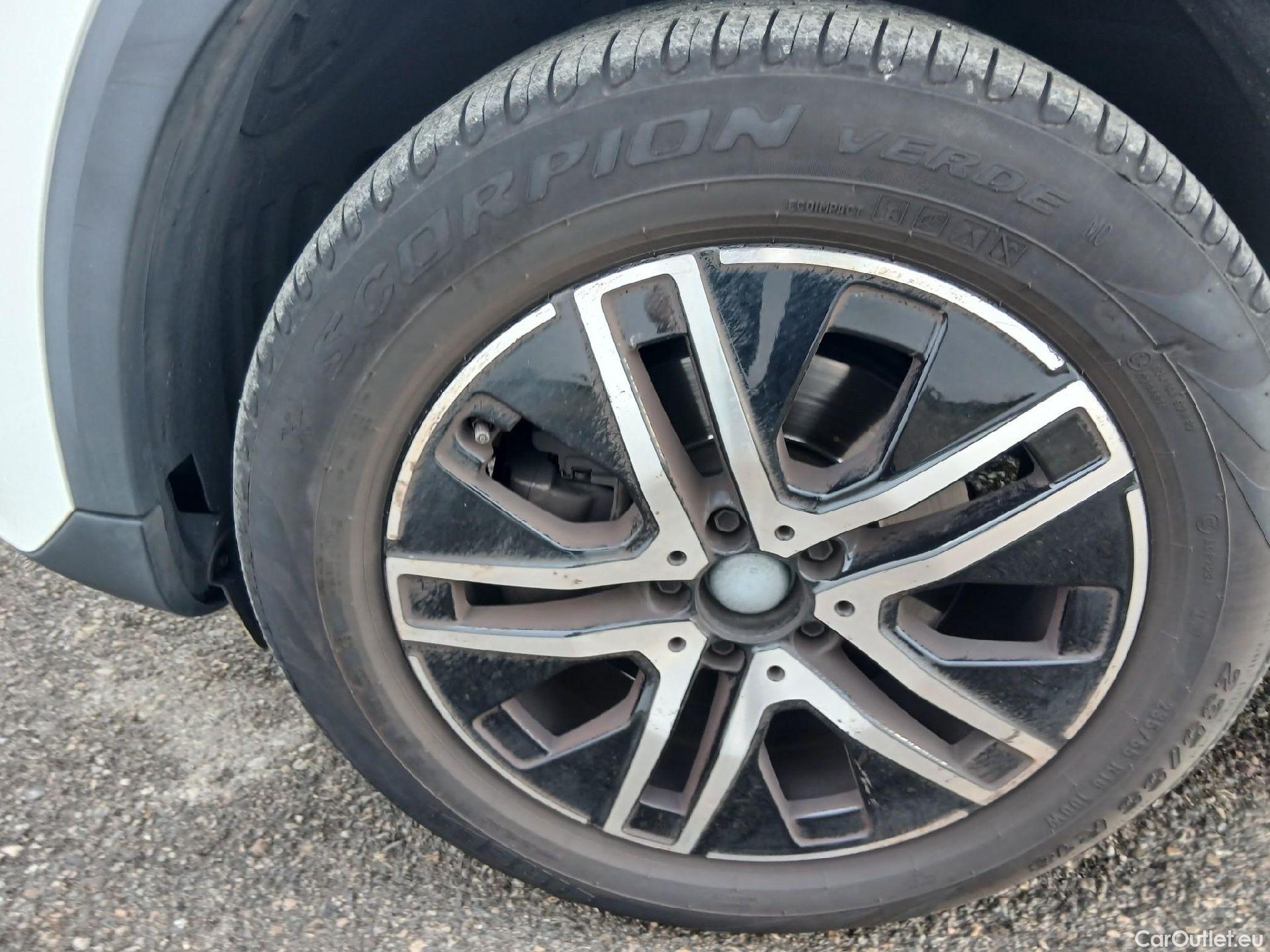  Mercedes  GLA MERCEDES-BENZ  / 2020 / 5P / todoterreno  200 D #9