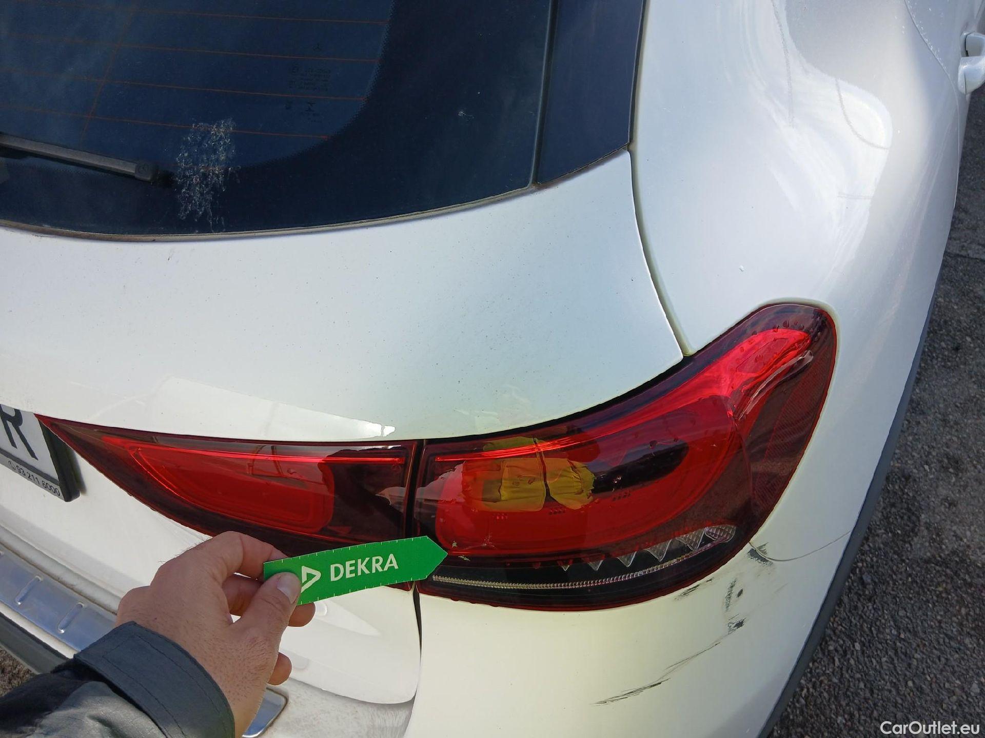  Mercedes  GLA MERCEDES-BENZ  / 2020 / 5P / todoterreno  200 D #21