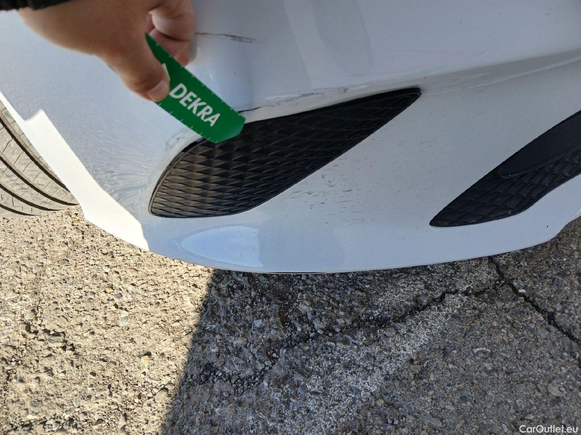  Mercedes  CLA-Klasse MERCEDES-BENZ CLA / 2019 / 4P / coupé CLA 220 D DCT #10