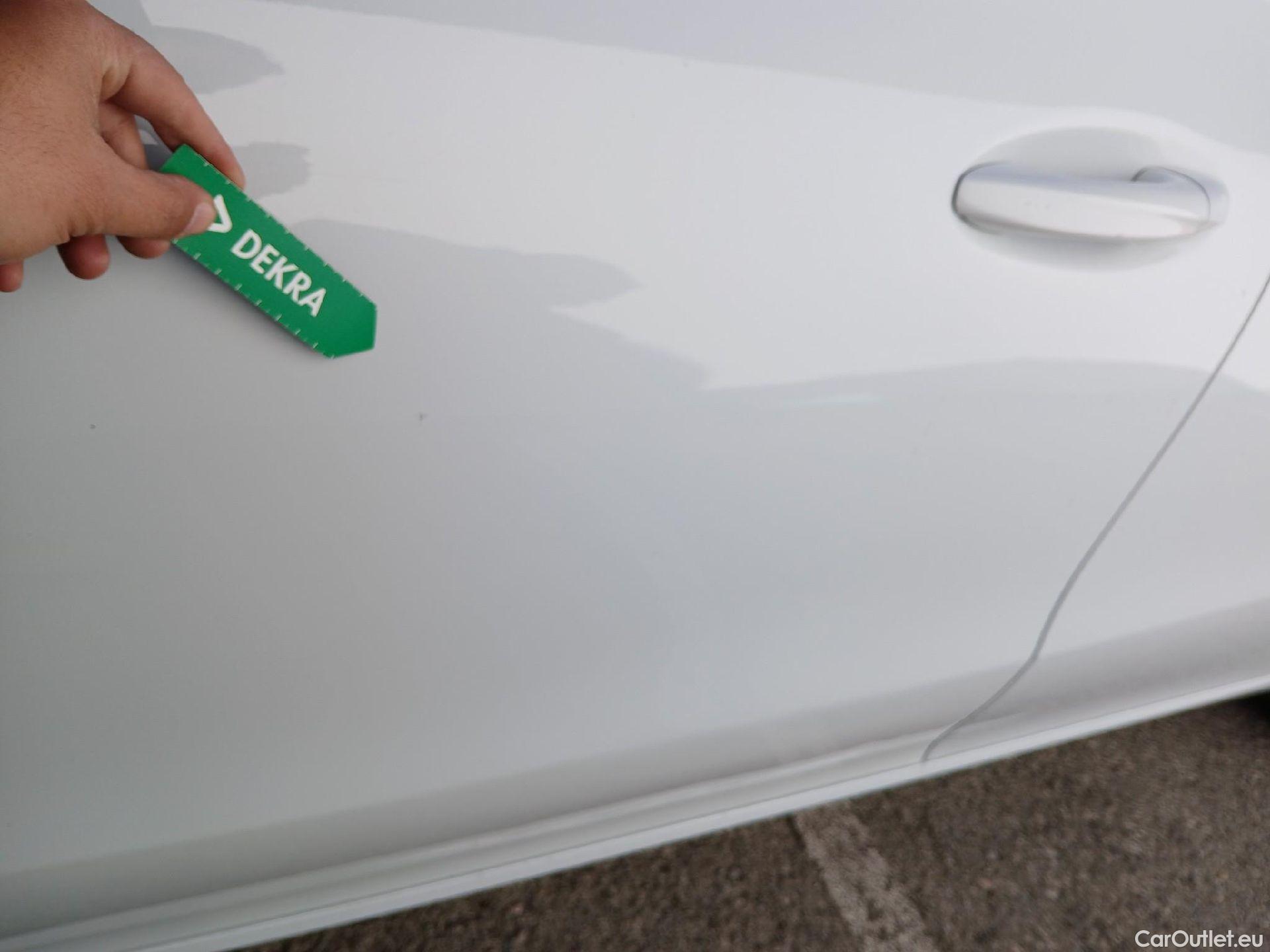  Mercedes  CLA-Klasse MERCEDES-BENZ CLA / 2019 / 4P / coupé CLA 220 D DCT #15