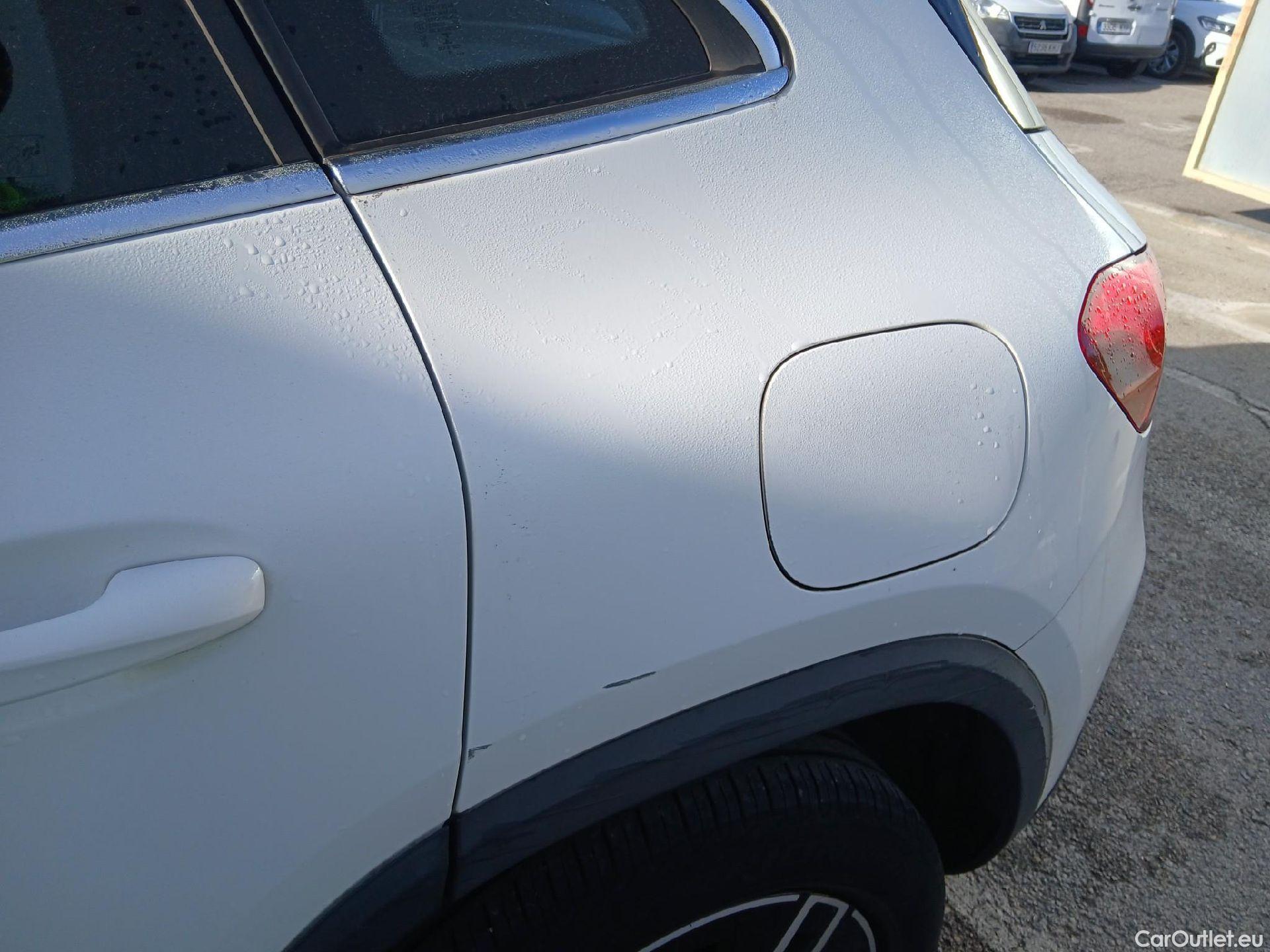  Mercedes  GLA MERCEDES-BENZ  / 2020 / 5P / todoterreno  200 D #16