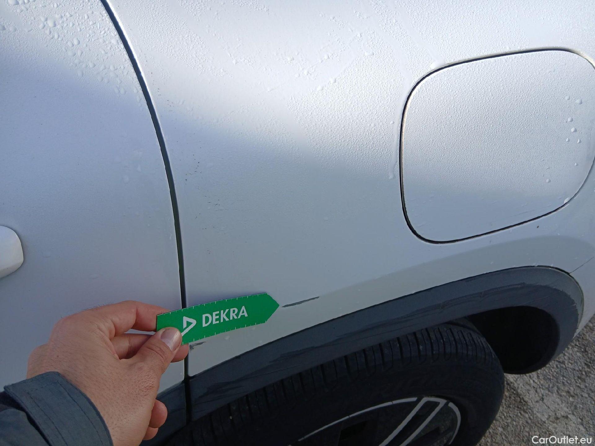  Mercedes  GLA MERCEDES-BENZ  / 2020 / 5P / todoterreno  200 D #15