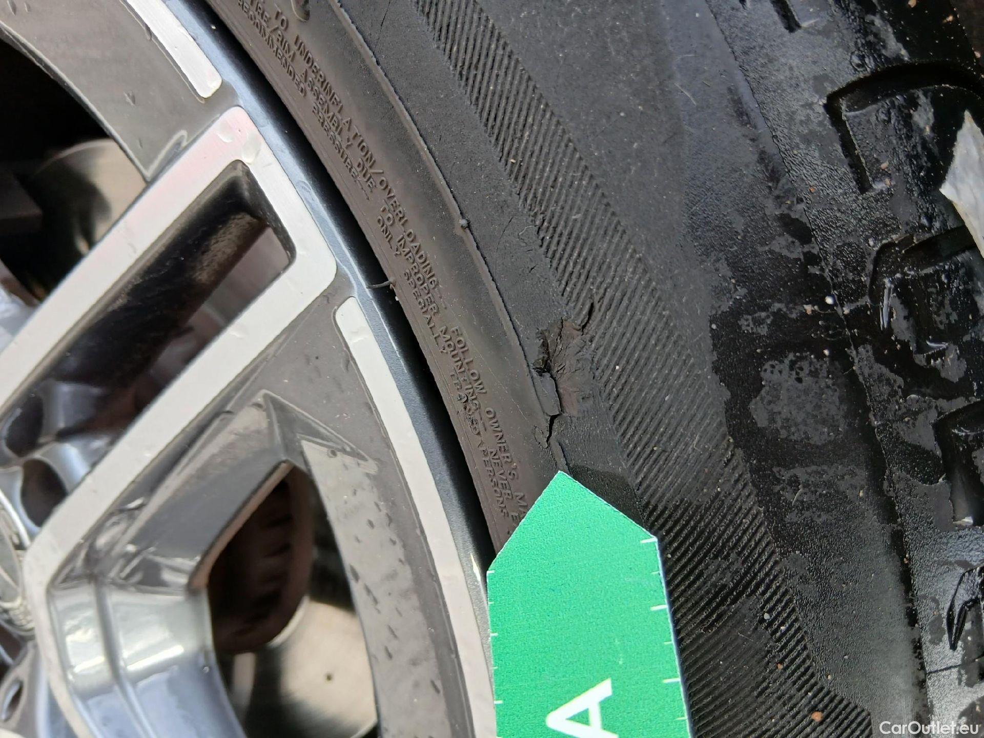  Mercedes  G-Klasee MERCEDES-BENZ Clase GLC / 2019 / 5P / todoterreno GLC 300 de 4MATIC #29