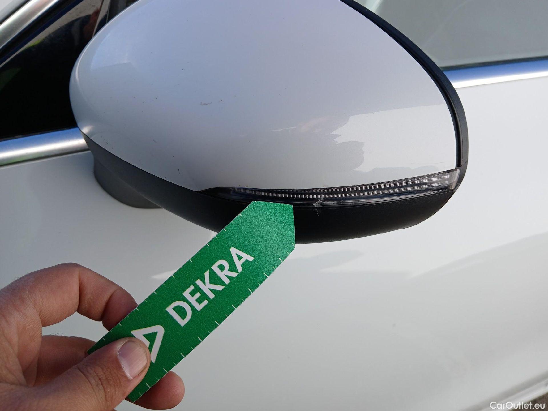  Mercedes  CLA-Klasse MERCEDES-BENZ CLA / 2019 / 4P / coupé CLA 220 D DCT #13