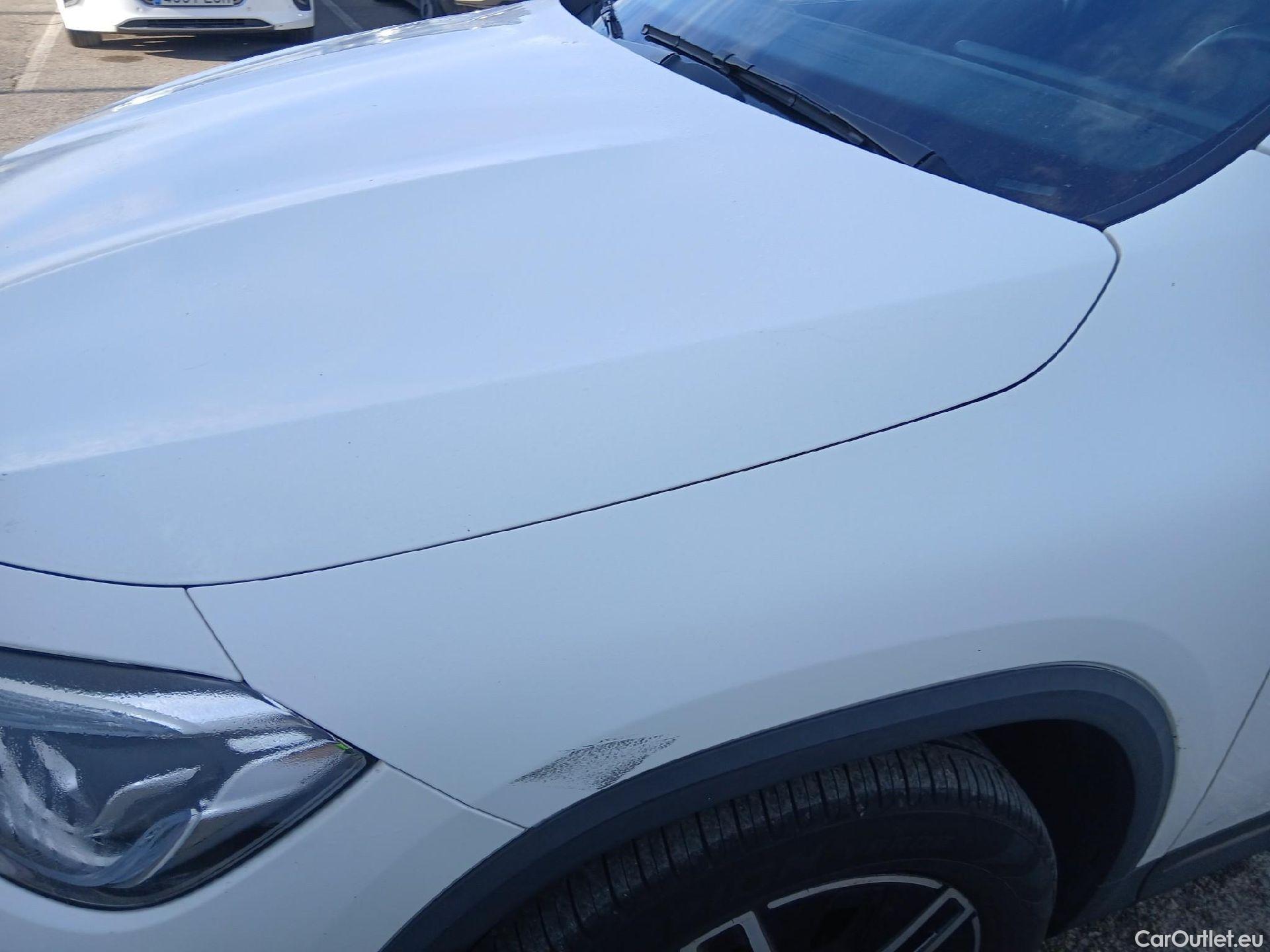  Mercedes  GLA MERCEDES-BENZ  / 2020 / 5P / todoterreno  200 D #6