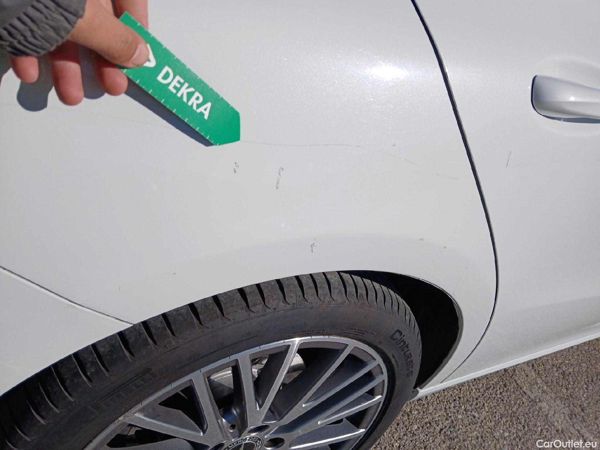  Mercedes  CLA-Klasse MERCEDES-BENZ CLA / 2019 / 4P / coupé CLA 220 D DCT #27