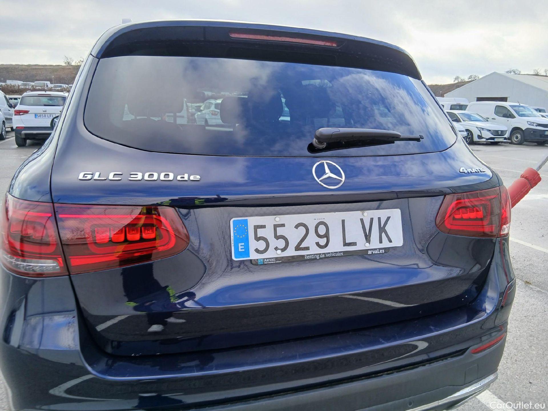  Mercedes  G-Klasee MERCEDES-BENZ Clase GLC / 2019 / 5P / todoterreno GLC 300 de 4MATIC #19