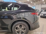  Alfa Romeo   STELVIO ALFA ROMEO / 2017 / 5P / SUV 2.2 TD 160 CV SUPER BUSINESS AT8 RWD #50