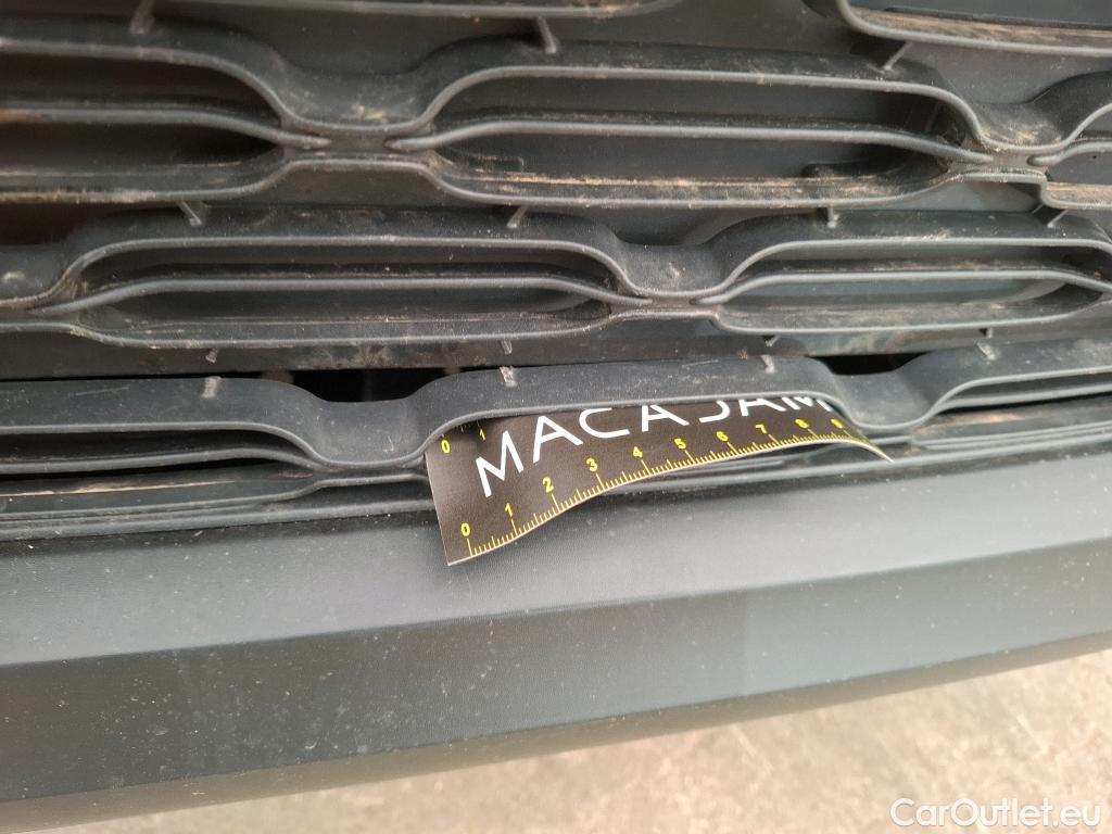  Citroen  C3 CITROEN  / 2020 / 5P / Berline PureTech 83 S&S BVM Feel Pack #3