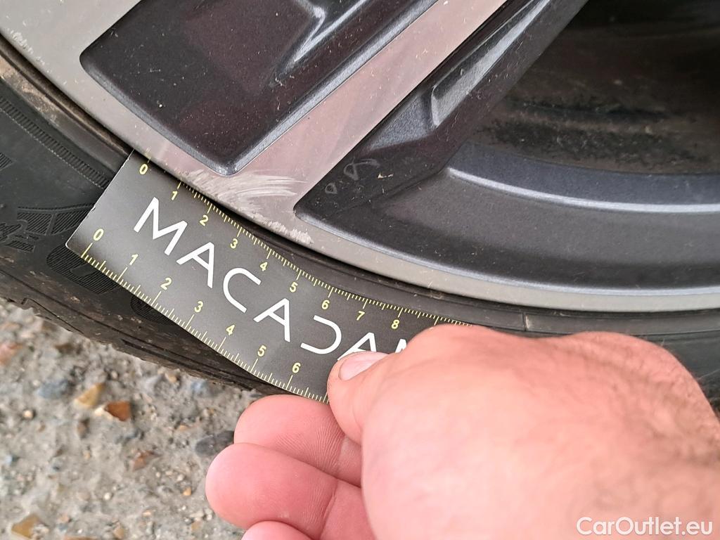  Bmw  Serie 1 1 Berline 116 d Business Design 1.5 115CV BVA7 E6d #23