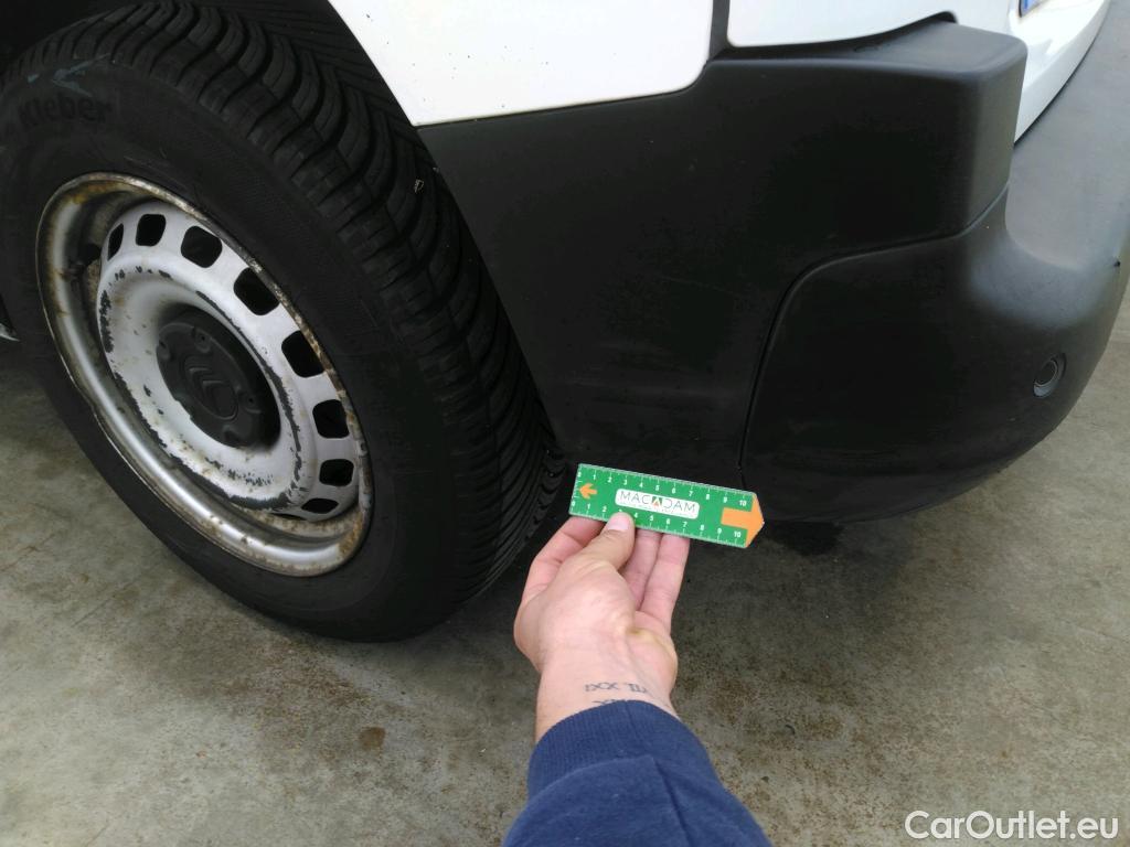  Citroen  Berlingo  Fourgon Club M 650 1.6 BlueHDi 100CV BVM5 E6 #40