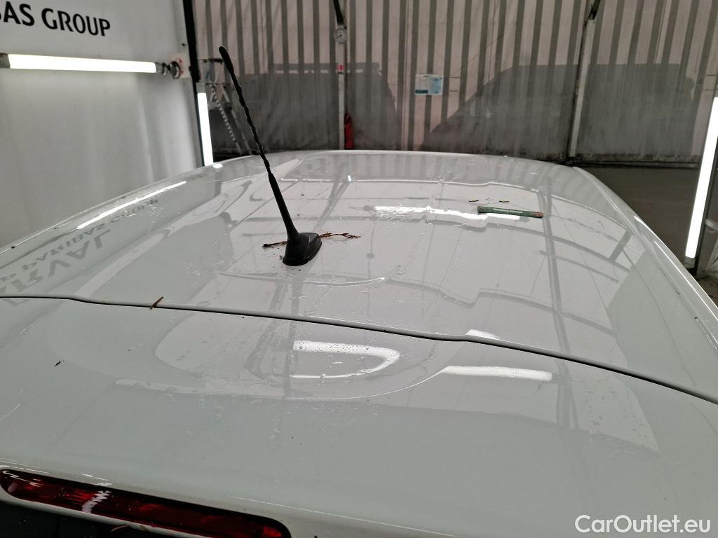  Citroen  C3  Société Feel 1.5 BlueHDI 100CV BVM5 E6dT #9