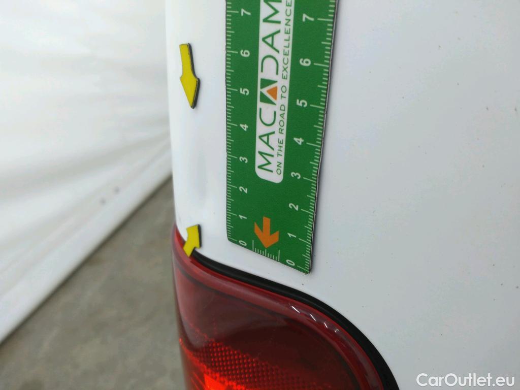  Citroen  Berlingo  Fourgon Club M 650 1.6 BlueHDi 100CV BVM5 E6 #12