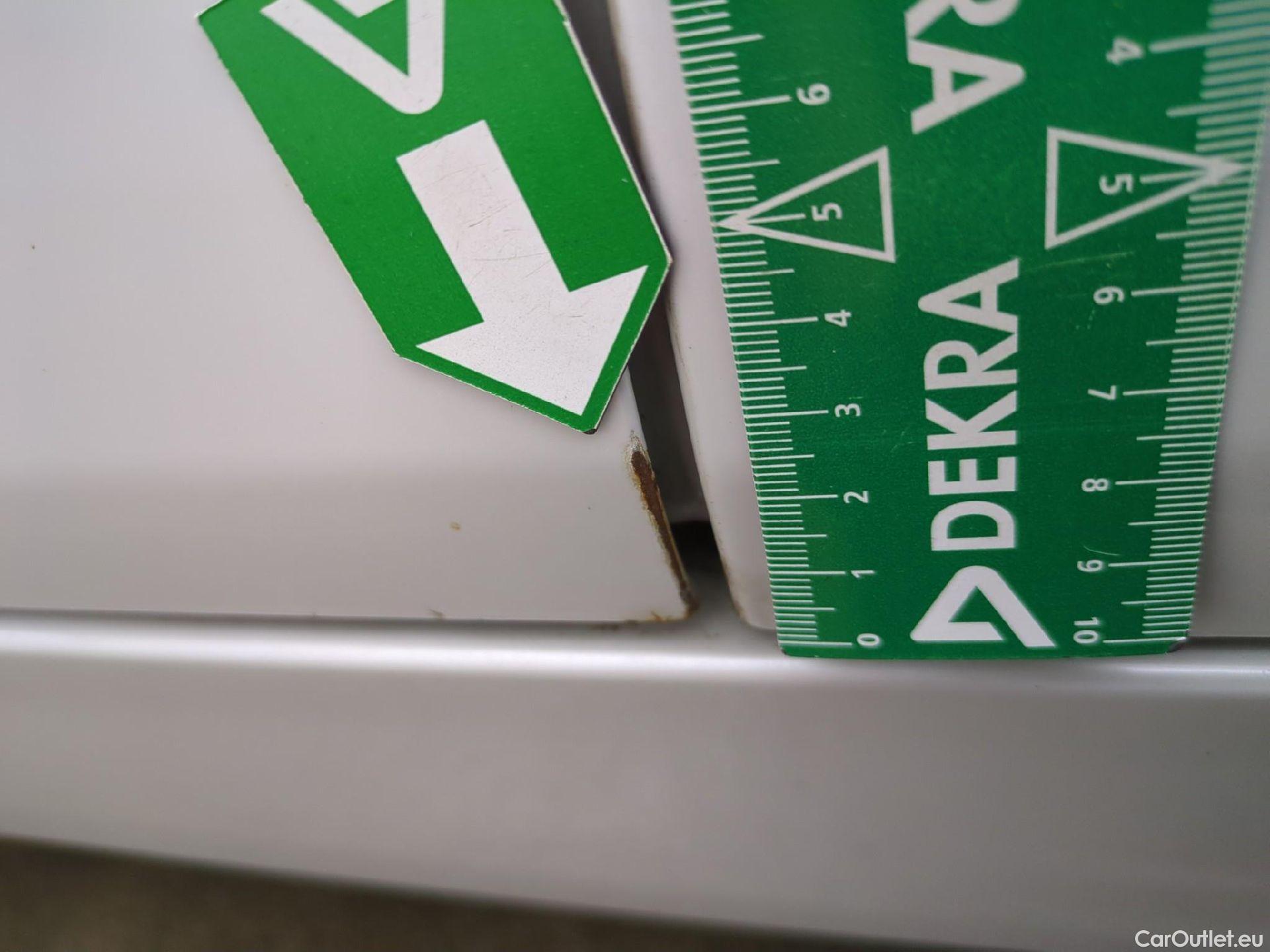  Bmw  Serie 1 Série 1 Berline 116d Sport 1.5 115CV BVM6 E6 #16