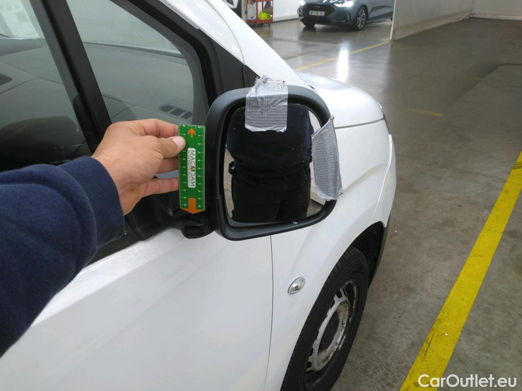  Citroen  Berlingo  Fourgon Club M 650 1.6 BlueHDi 100CV BVM5 E6 #34