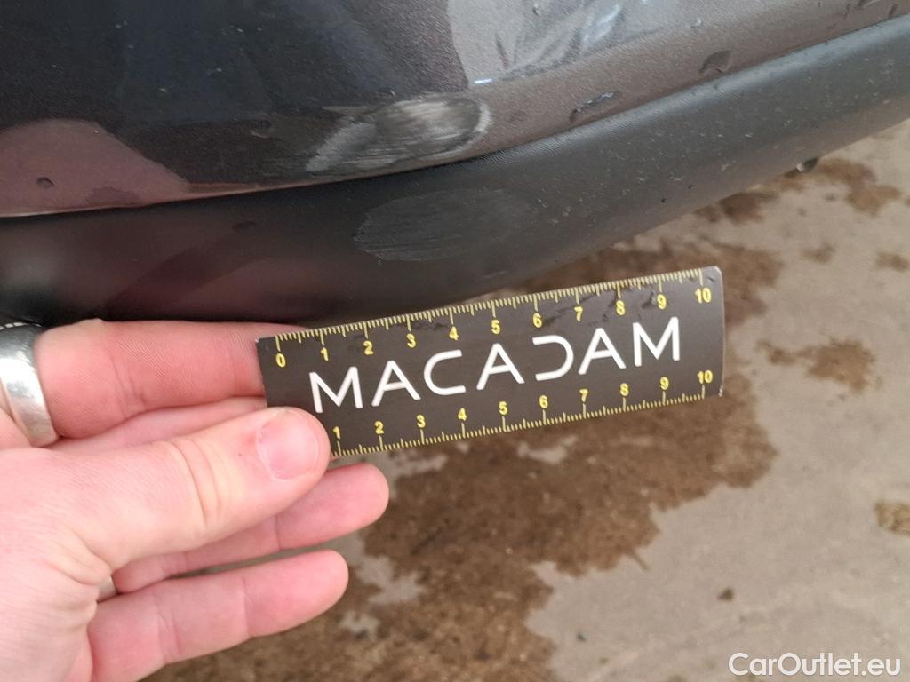  DS  DS7 DS DS 7 / 2022 / 5P / SUV BlueHDi 130 Auto PERFORMANCE LINE + #16