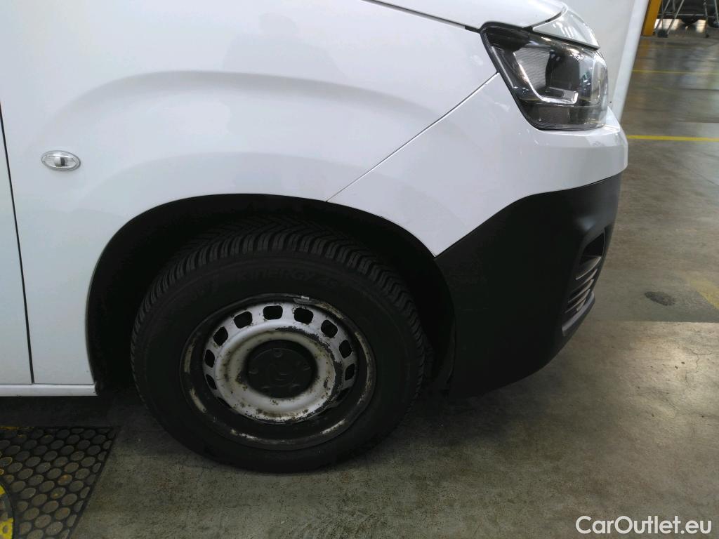  Citroen  Berlingo  Fourgon Club M 650 1.6 BlueHDi 100CV BVM5 E6 #24