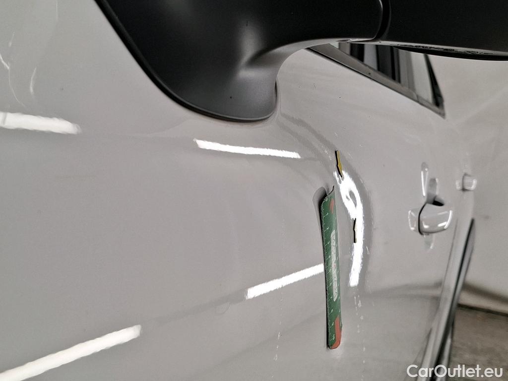  Citroen  C3  Société Feel 1.5 BlueHDI 100CV BVM5 E6dT #6