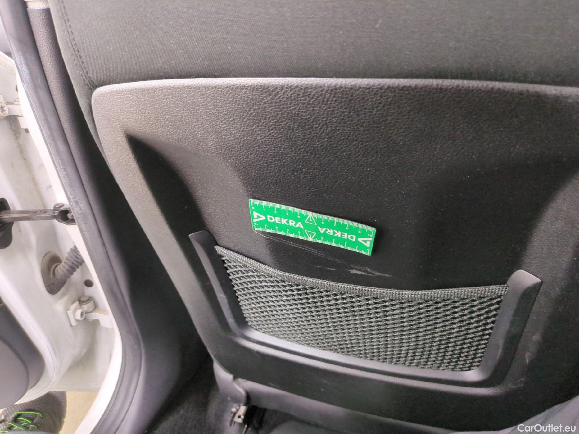  Bmw  Serie 1 Série 1 Berline 116d Sport 1.5 115CV BVM6 E6 #3