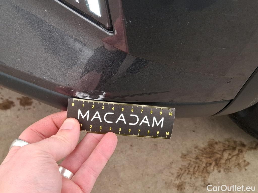  DS  DS7 DS DS 7 / 2022 / 5P / SUV BlueHDi 130 Auto PERFORMANCE LINE + #4