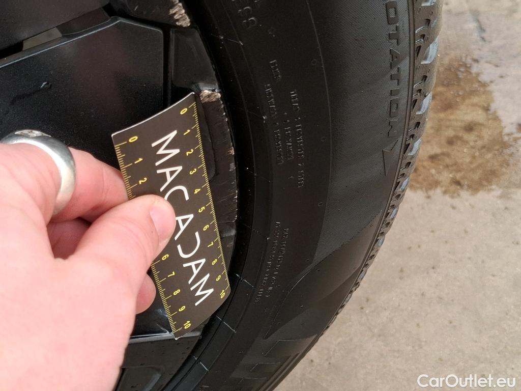  DS  DS7 DS DS 7 / 2022 / 5P / SUV BlueHDi 130 Auto PERFORMANCE LINE + #11