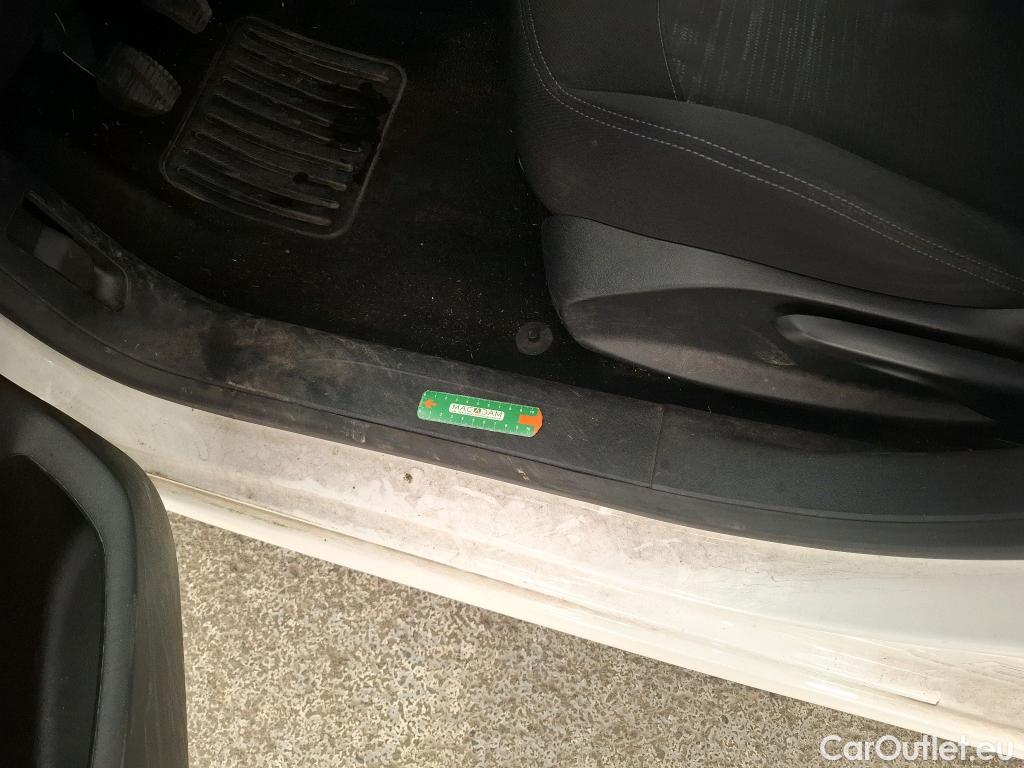  Peugeot  208  Affaire Premium Pack 1.5 HDi 100CV BVM6 E6dT #11