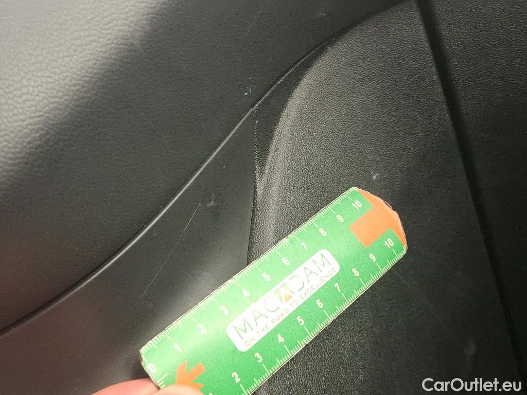  Peugeot  208  Affaire Premium Pack 1.5 HDi 100CV BVM6 E6dT #18