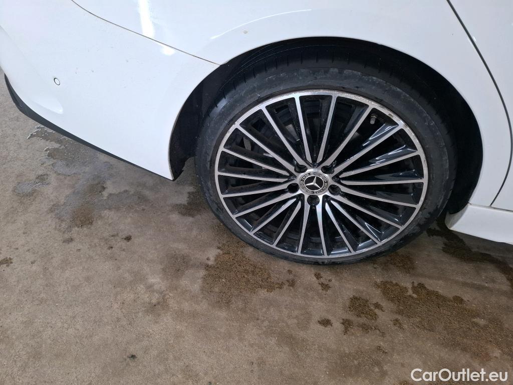  Mercedes  C-Klasse MERCEDES-BENZ Classe C Break / 2021 / 5P / Break C 220 d AMG Line #4