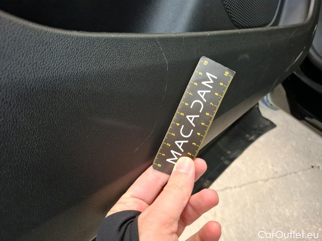  Opel   Grandland X Grandland X Elegance Business 1.5 130CV BVA8 E6d #29